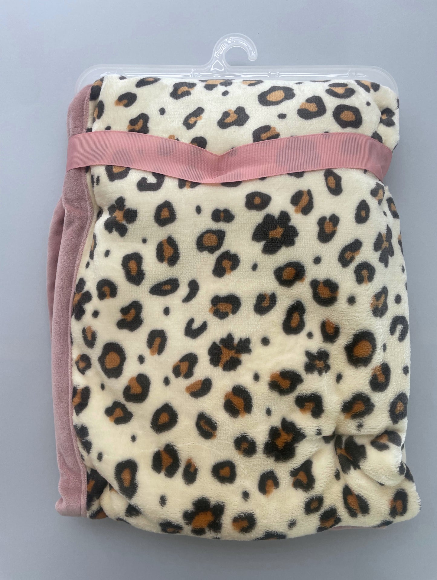 Frazada de  Bebé Estampado Animal Print - Suavidad y Estilo para tu Pequeño